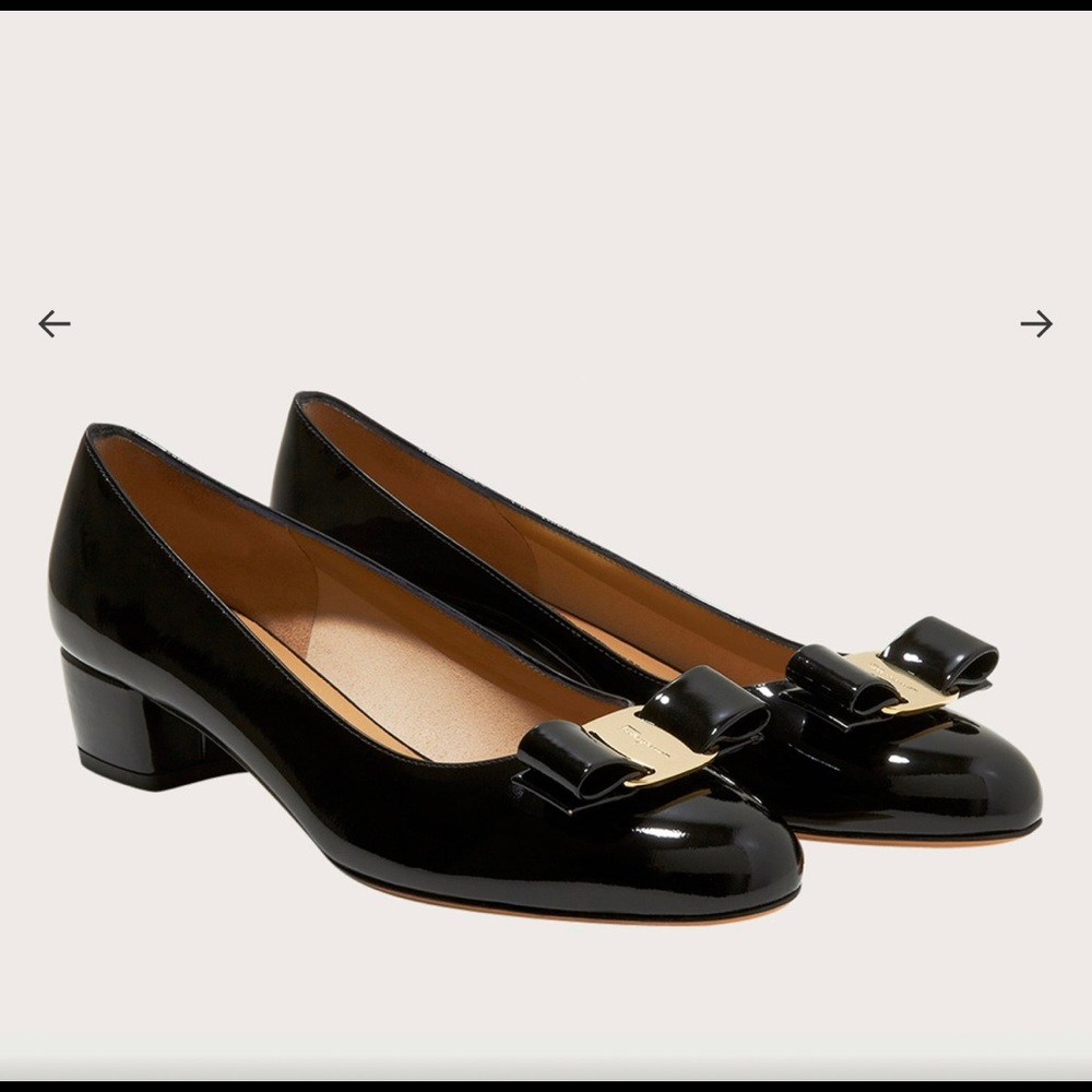 Salvatore Ferragamo Vara Bow Pump shoe